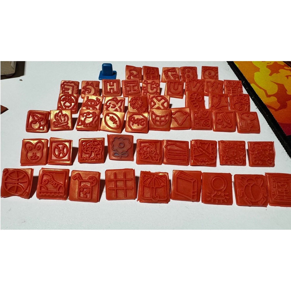 Fiskars Interchangeable Rubber Stamp Set Red Icons Symbols with Blue Base Lot - Picture 2 of 16